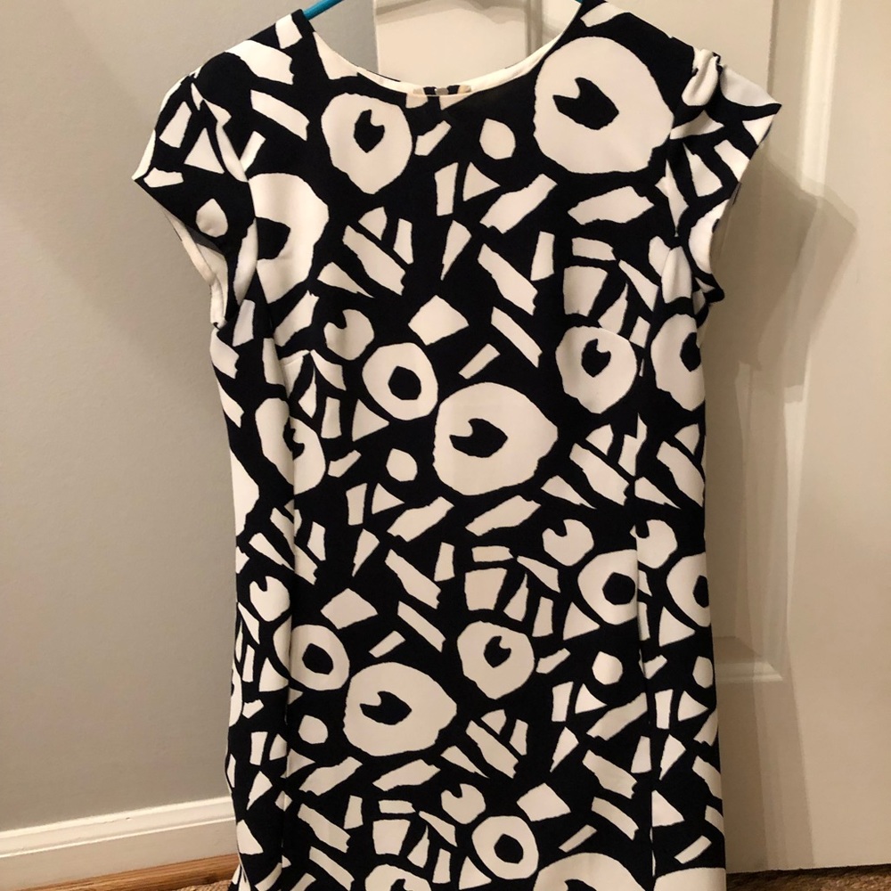 Loft Dress - Picture 2 of 2
